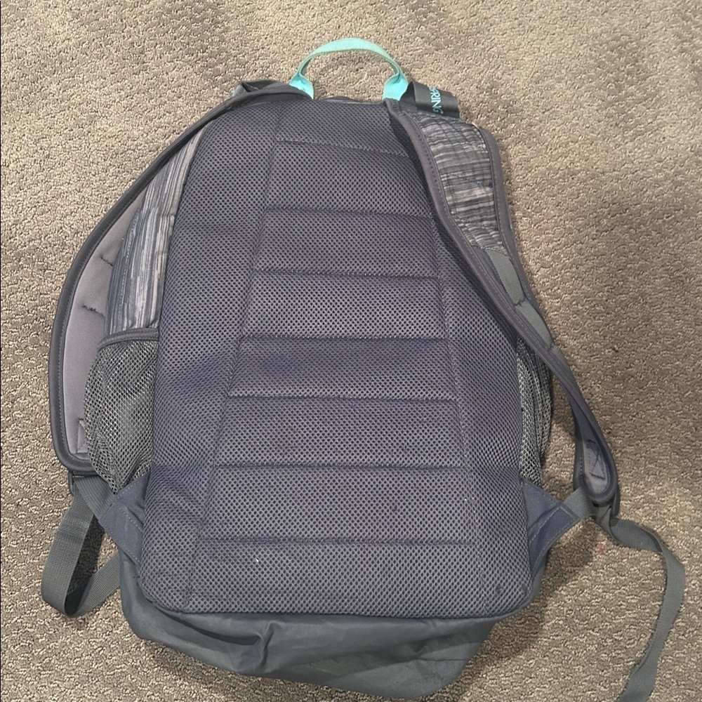 Adidas Gray and Teal Kids Adult Backpack multiple pockets - Picture 4 of 8